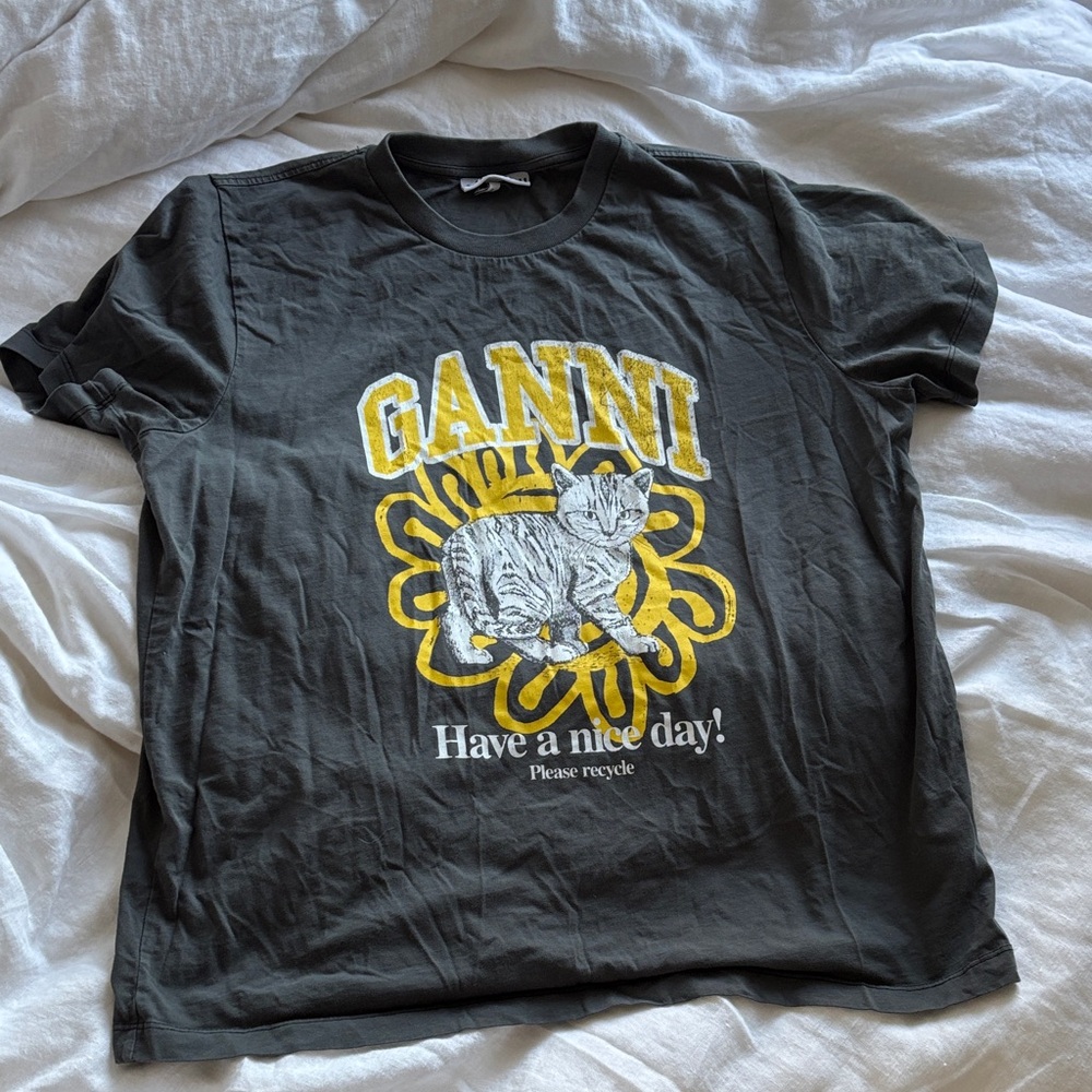 Ganni have a nice day tshirt with Cat